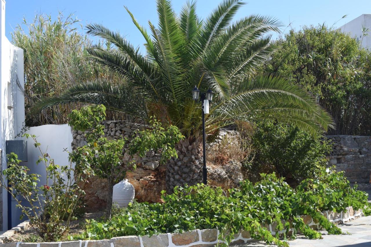Παραπόρτι Aparthotel Φολέγανδρος Εξωτερικό φωτογραφία