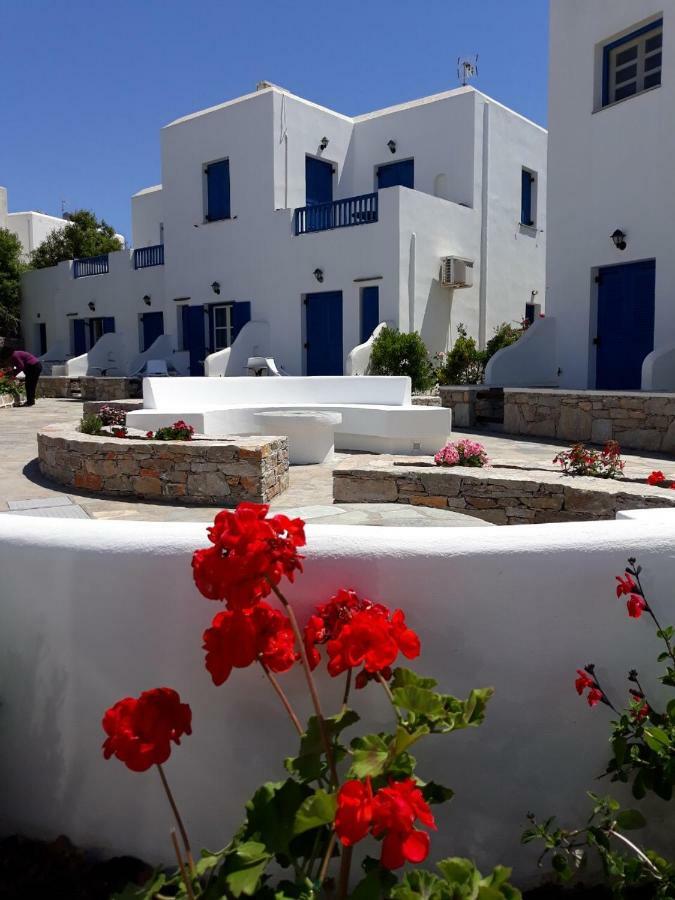 Παραπόρτι Aparthotel Φολέγανδρος Εξωτερικό φωτογραφία