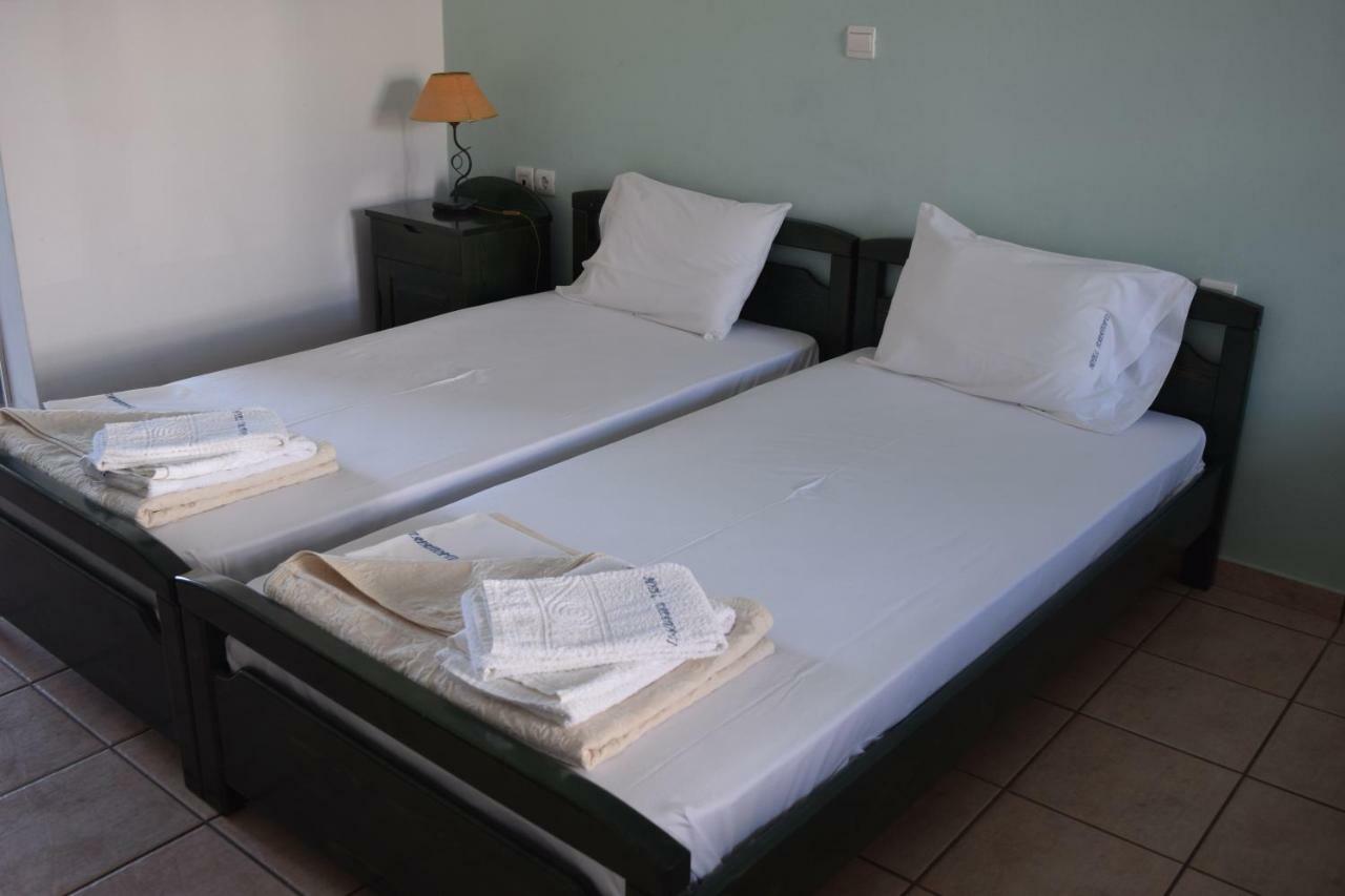 Παραπόρτι Aparthotel Φολέγανδρος Εξωτερικό φωτογραφία